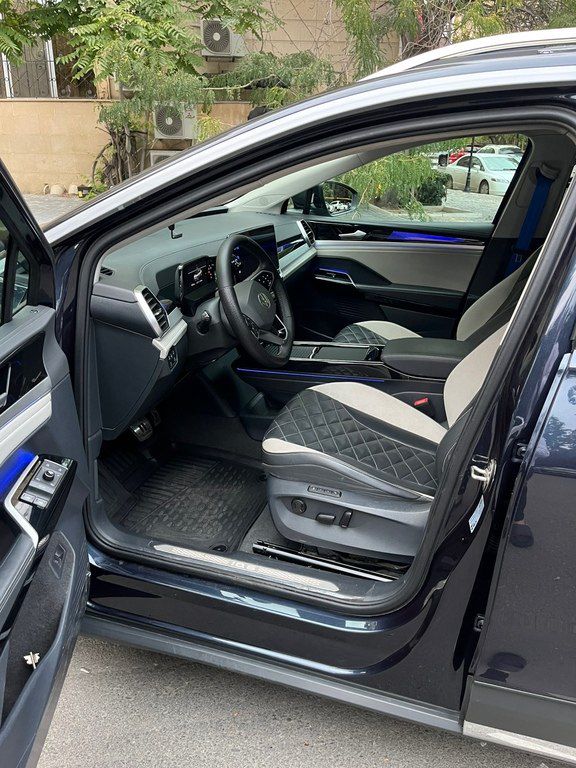 Volkswagen ID.6 Crozz, 84.8 kWh, 2022 il, 91 000 km — Avtomobillər, Bakı (8)