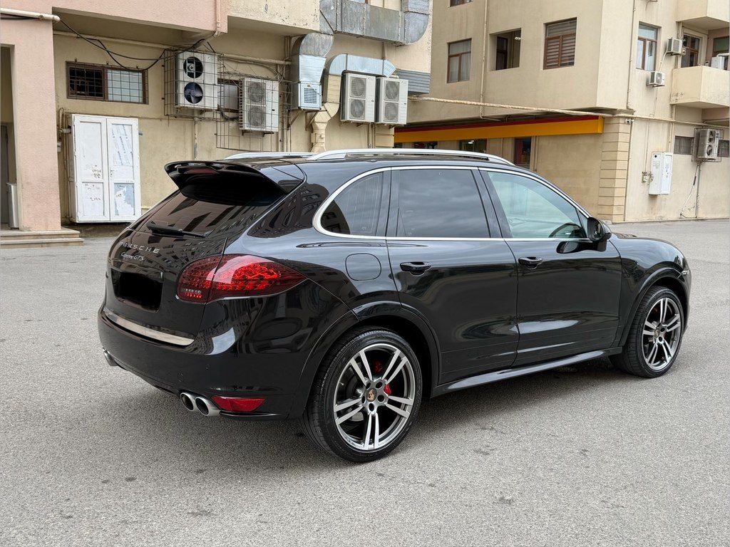 Porsche Cayenne GTS, 3.6 L, 2014 il, 216 000 km — Avtomobillər, Bakı (10)