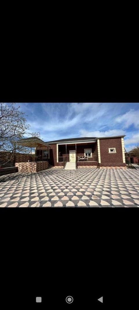 Satılır 4 otaqlı həyət evi/bağ evi 134 m² — Bakı