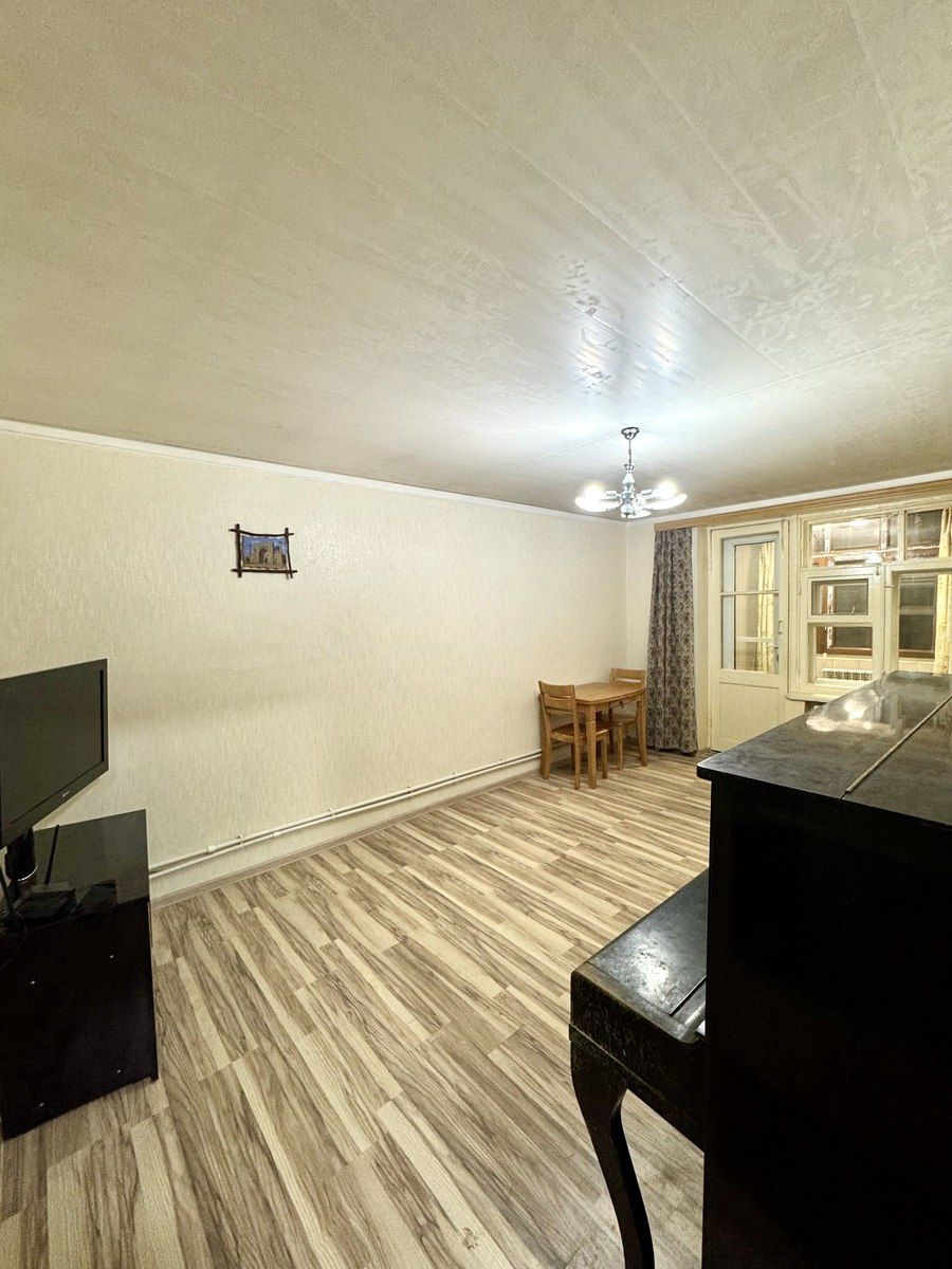 Satılır 2 otaqlı köhnə tikili 42 m² — Mənzil, Bakı (8)