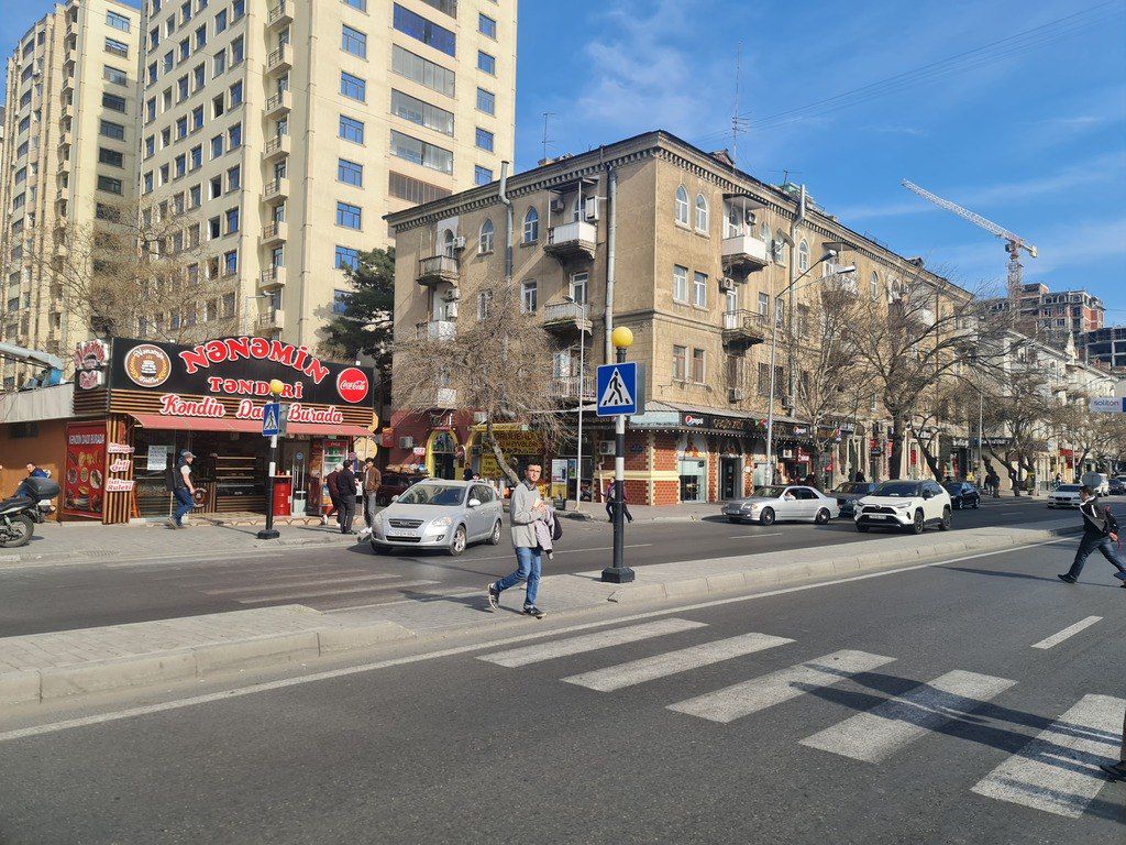 Satılır obyekt 100 m² — Əmlak, Bakı