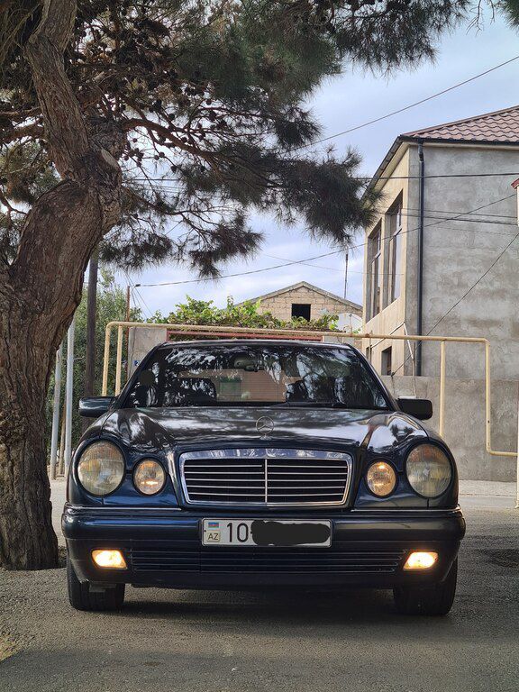 Mercedes E 230, 2.3 L, 1996 il, 600 200 km — Avtomobillər, Bakı (2)
