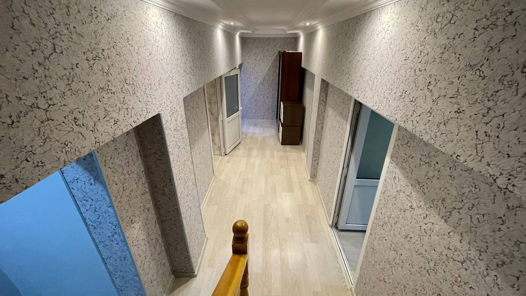 Satılır 5 otaqlı həyət evi/bağ evi 220 m² — Ev, villa, Bakı (3)