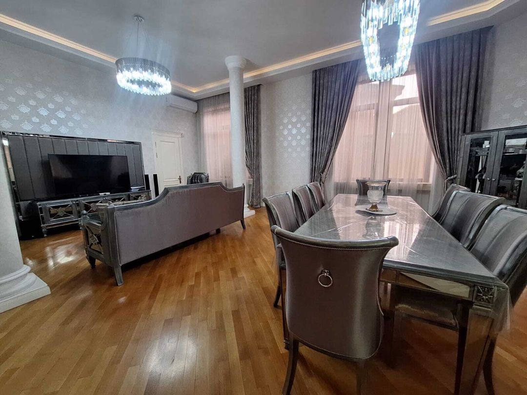 Satılır 4 otaqlı həyət evi/bağ evi 420 m² — Ev, villa, Bakı (4)