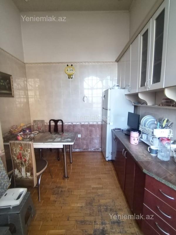 Satılır 5 otaqlı Bina evi menzil (Köhnə tikili), 200 m², Yasamal rayonu — Mənzil, Bakı (7)