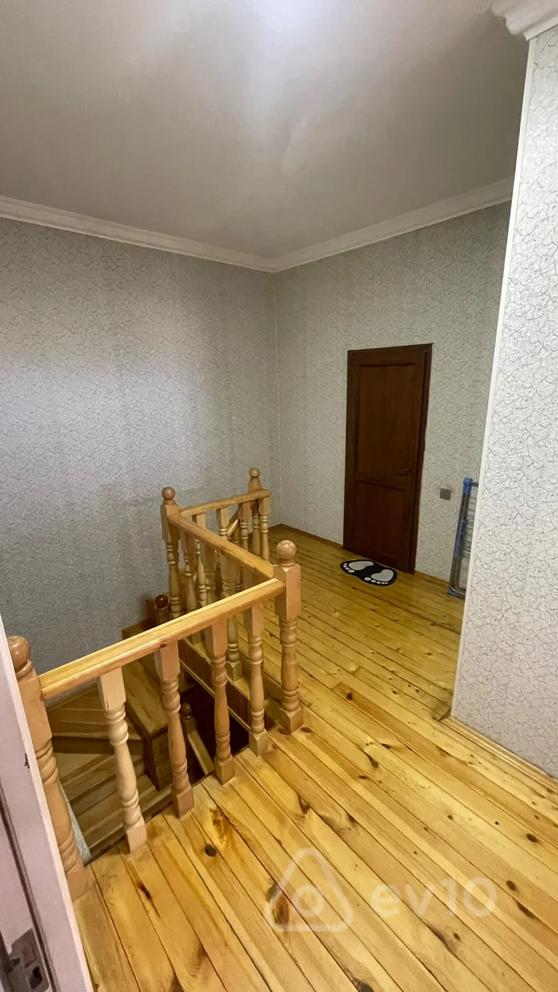 5 otaqlı həyət evi, 220 m², Dairəvi yol 44 — Ev, villa, Bakı (2)