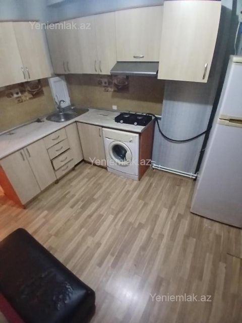 Kirayə 1 otaqlı Bina evi menzil (Yeni tikili), 36 m², Xırdalan ş