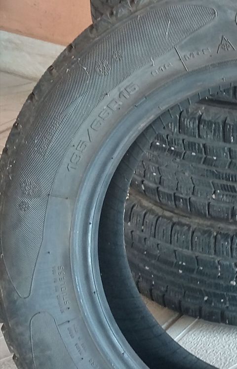 BSE5 qış şinləri – 195/65 R15 ölçü - Ölçü: 195/65 R15 - Mövsüm: Qış — Naxçıvan