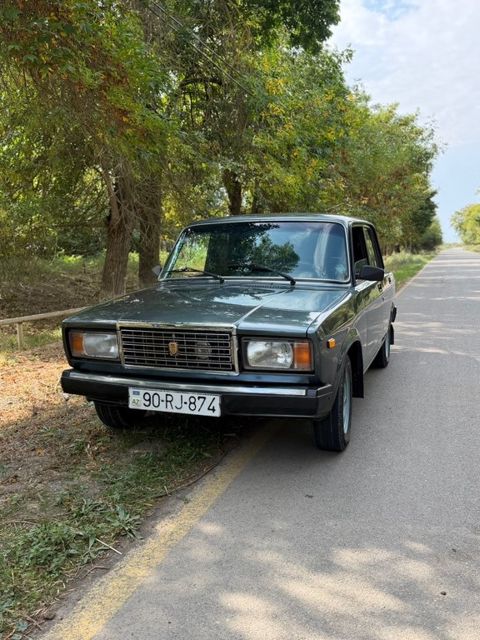 Lada (VAZ) 2107, 1.6 L, 2011 il, 125 000 km — Saatlı