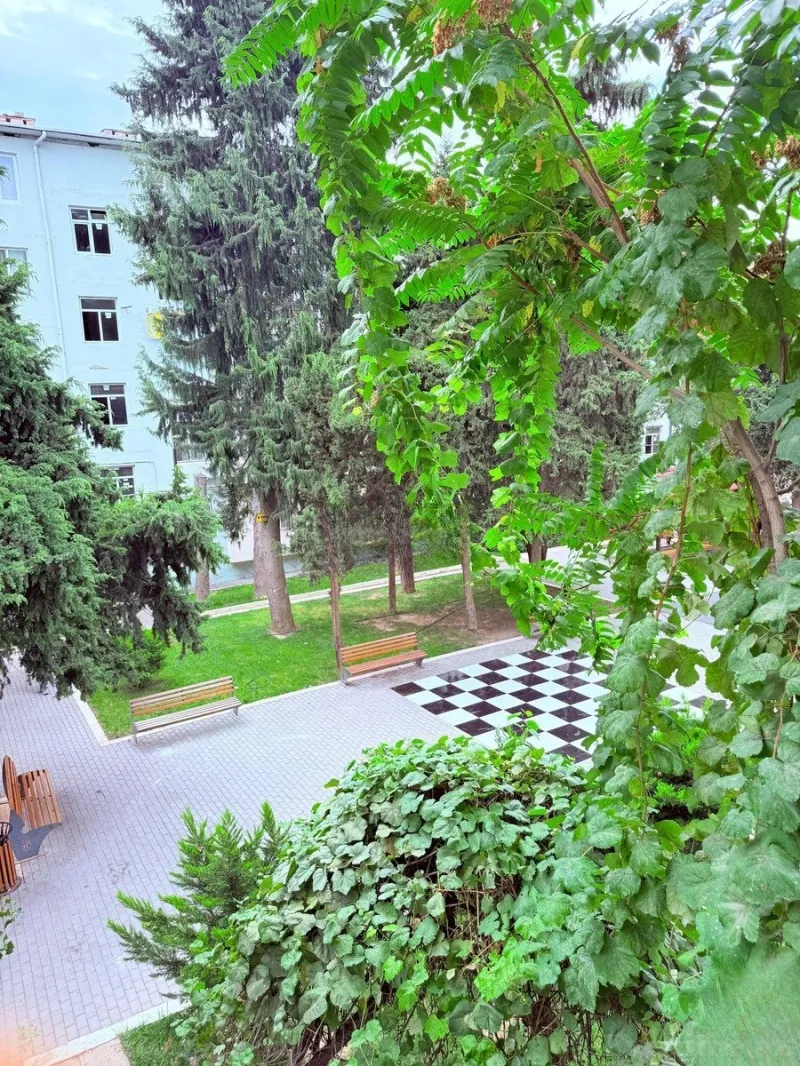 Satılır 2 otaqlı Mənzil Köhnə tikili 45 m² Bakı, Nəsimi r., 20 Yanvar m., 5-ci mikrorayon — Bakı