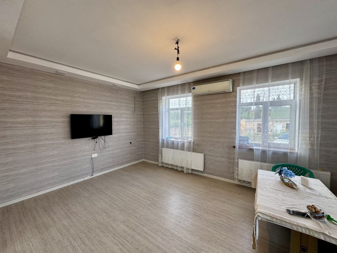 Satılır 4 otaqlı həyət evi/bağ evi 182 m² — Ev, villa, Bakı (2)