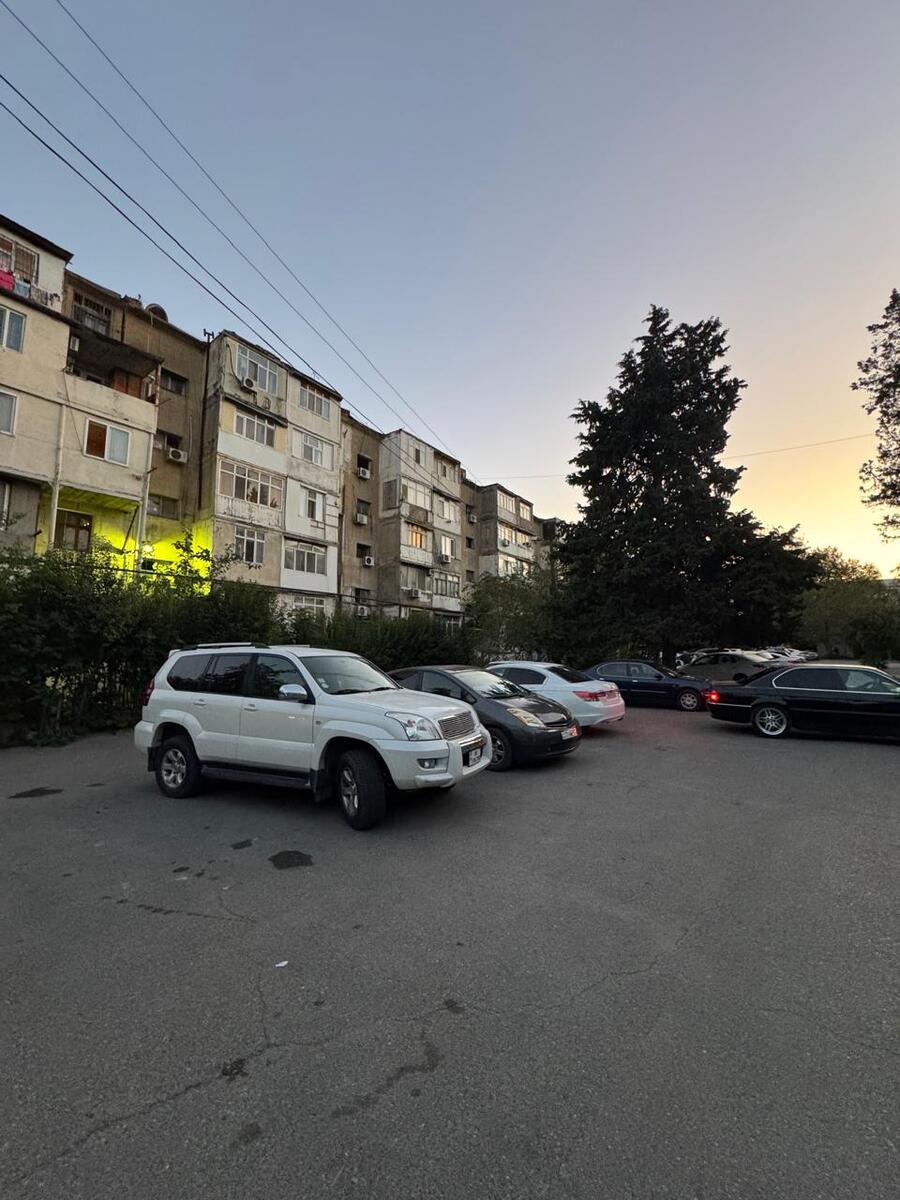 Satılır 2 otaqlı köhnə tikili 58 m² — Mənzil, Bakı (11)