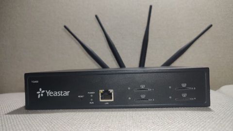 Yeastar NeoGate TG400 GSM VoIP Gateway (Şluz) Yeastar NeoGate TG400 — Bakı