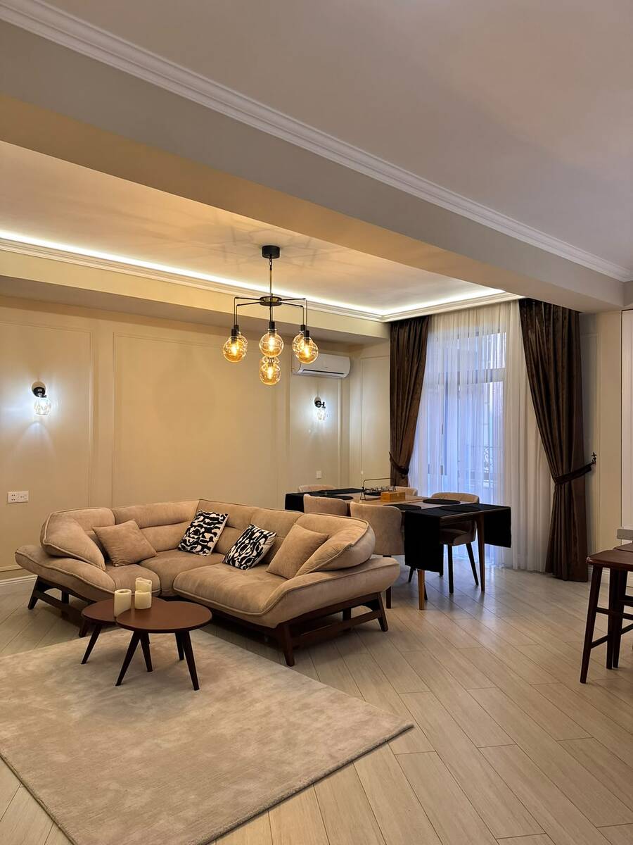 Satılır 4 otaqlı yeni tikili 175 m² — Mənzil, Bakı