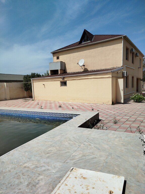 Satılır 6 otaqlı həyət evi/bağ evi 240 m² — Ev, villa, Bakı (4)