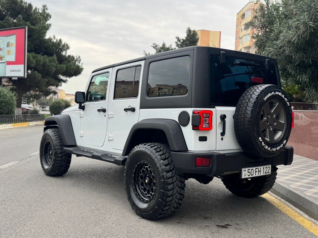 Jeep Wrangler, 3.6 L, 2013 il, 195 000 km 50-FH-122 — Avtomobillər, Bakı (3)