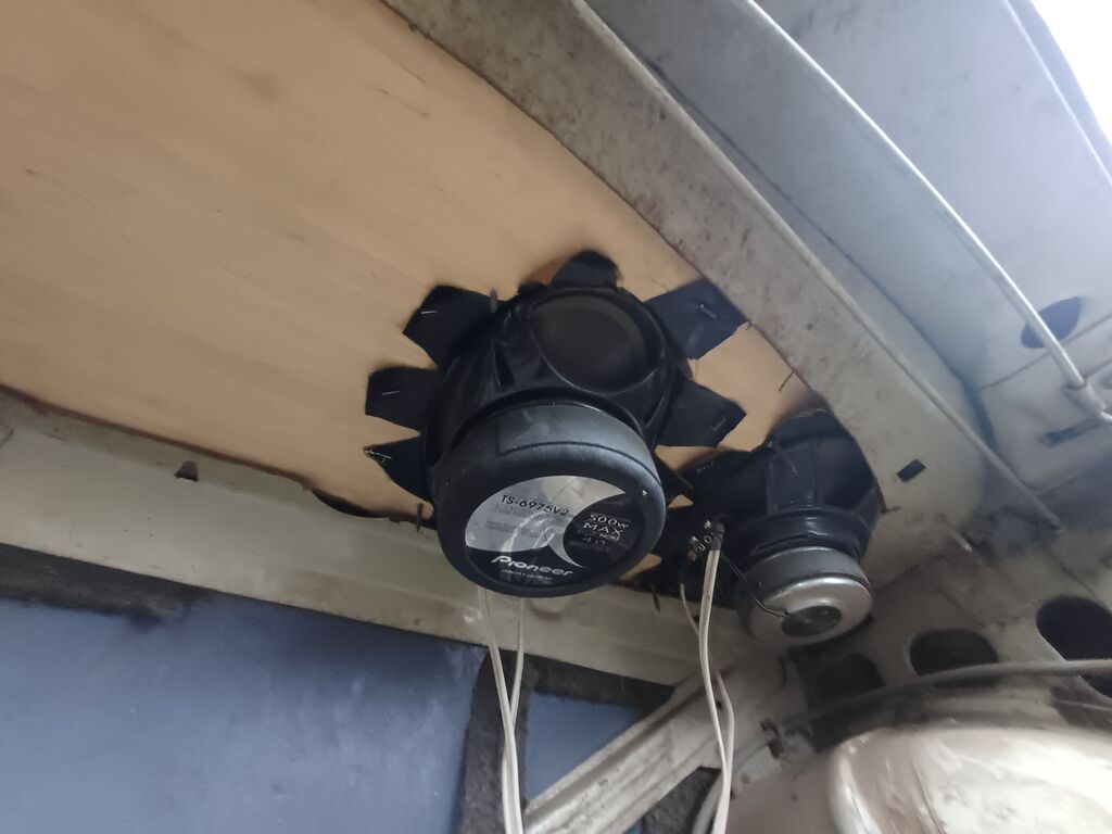 2 cüt kalonka satlır 1 cüt 650w Vietnam 1 cüt 500w xrom kalonkalar — Gücləndiricilər, qəbuledicilər və DAC, Gədəbəy (4)