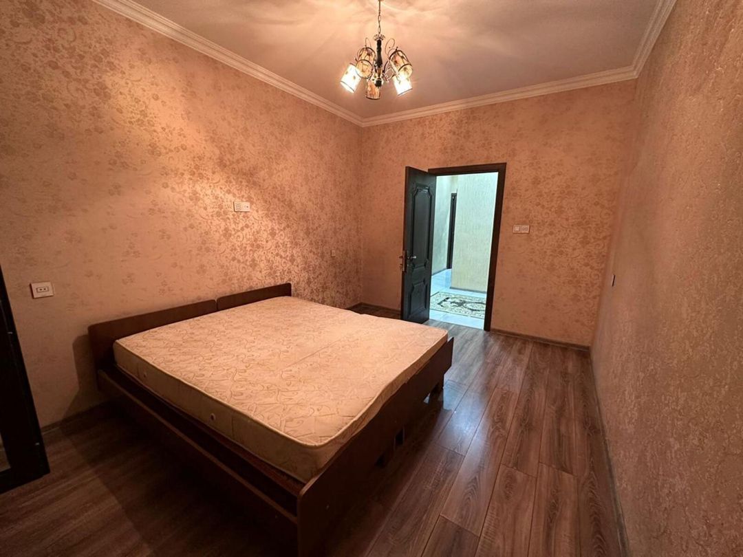 Satılır 5 otaqlı köhnə tikili 120 m² — Mənzil, Bakı (8)