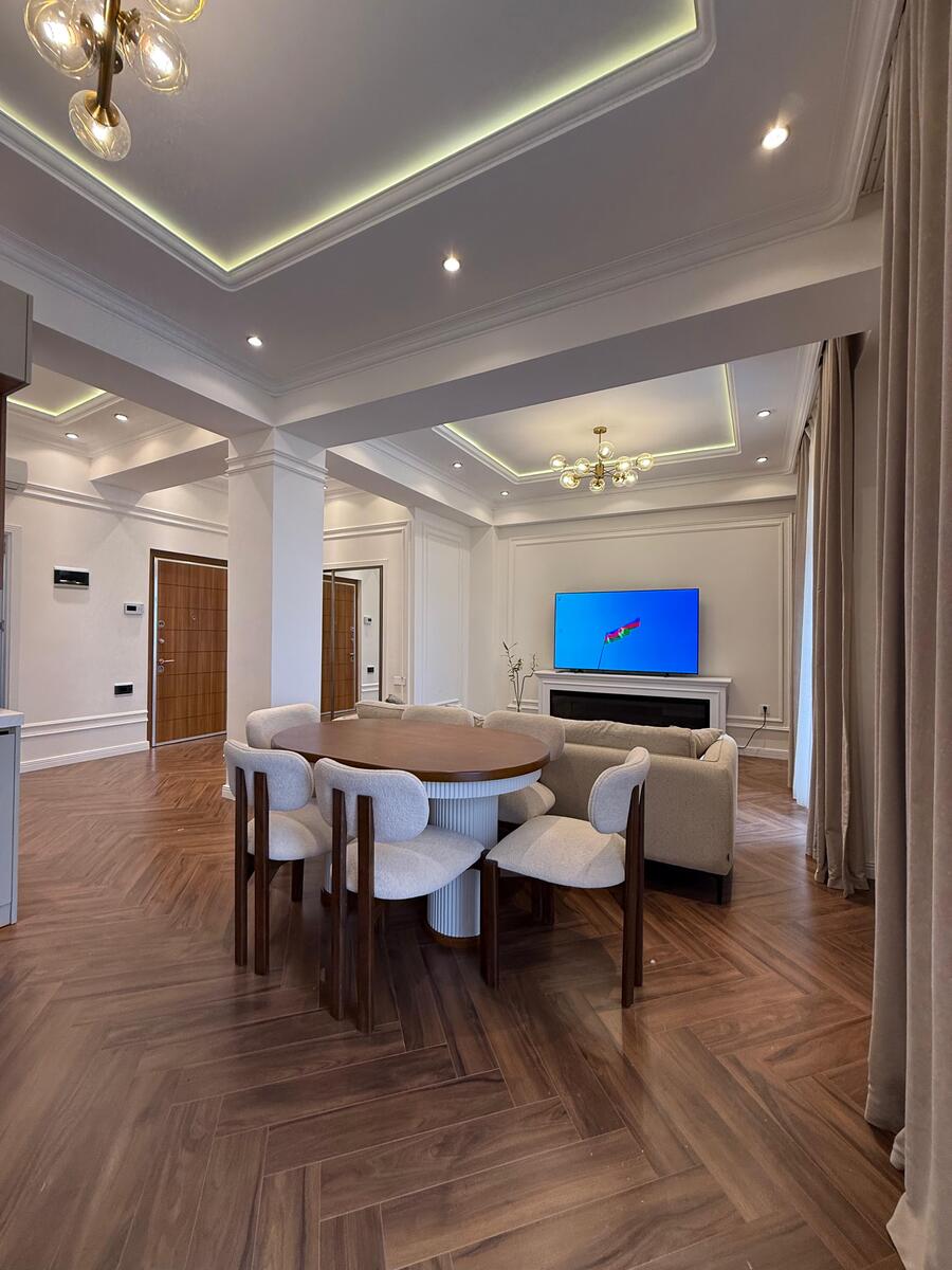 Satılır 2 otaqlı yeni tikili 80 m² — Mənzil, Bakı (2)