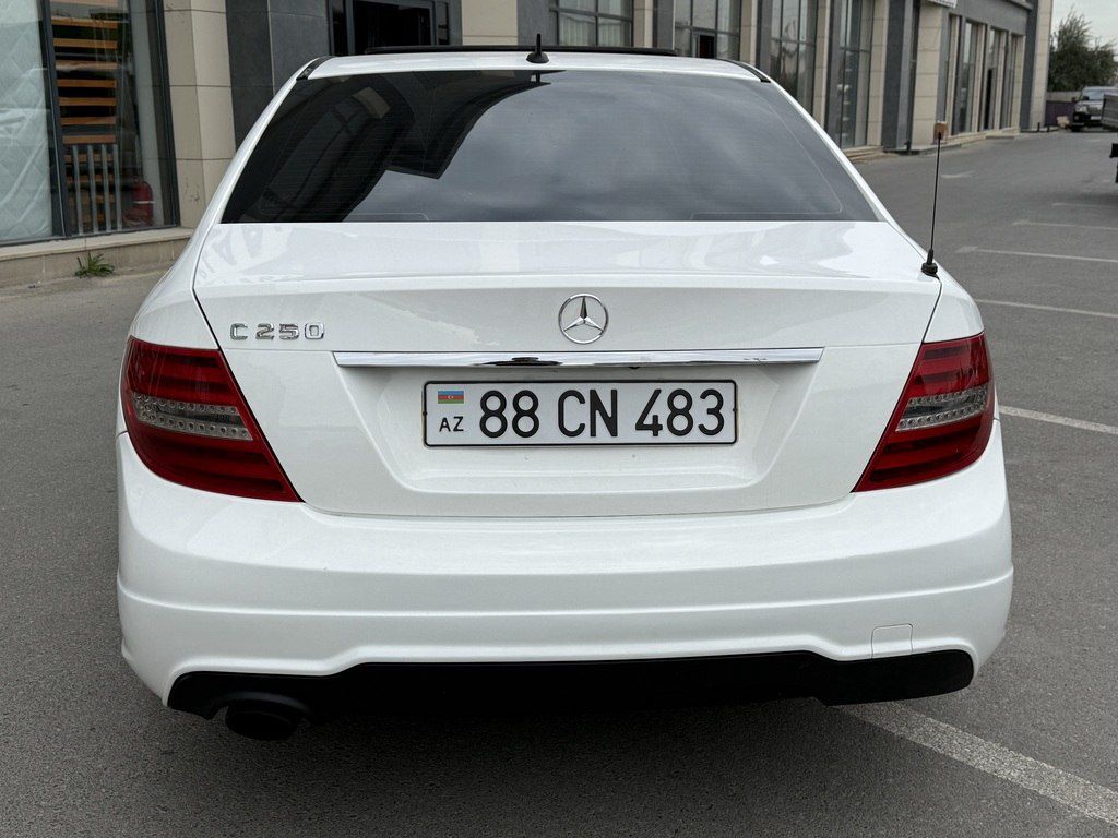 Mercedes C 250, 1.8 L, 2012 il, 293 000 km 88-CN-483 — Avtomobillər, Bakı (3)