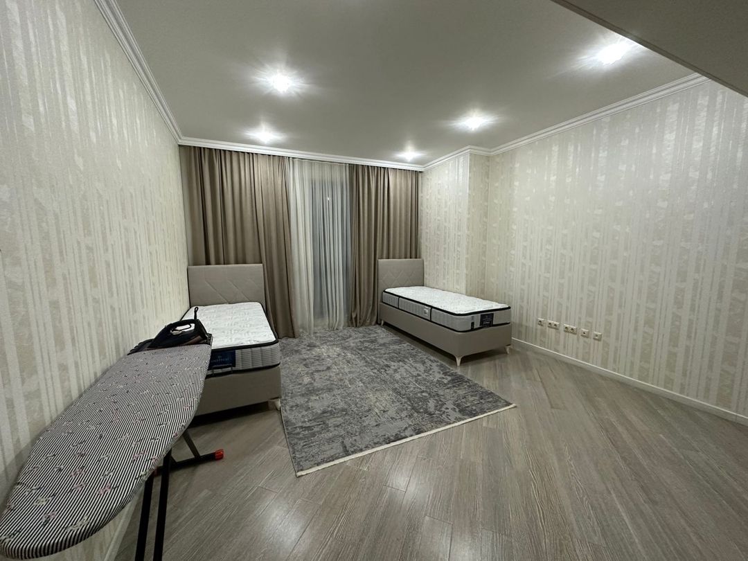İcarəyə verilir 3 otaqlı yeni tikili 150 m² — Mənzil, Bakı (11)