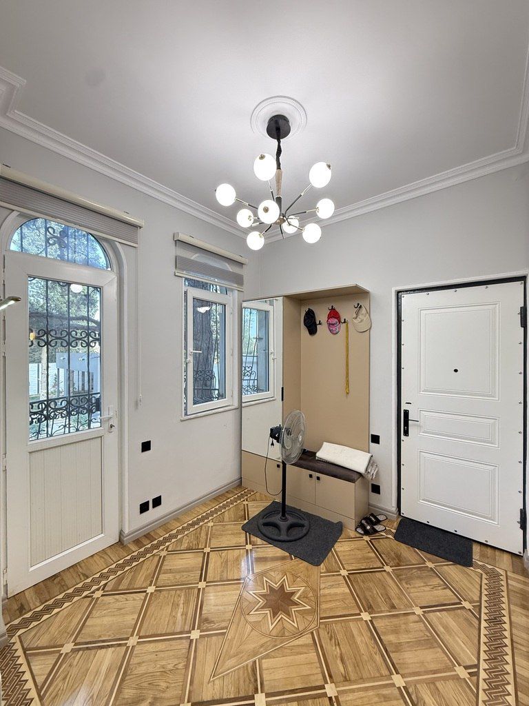 Satılır 6 otaqlı həyət evi/bağ evi 280 m² — Ev, villa, Bakı (12)