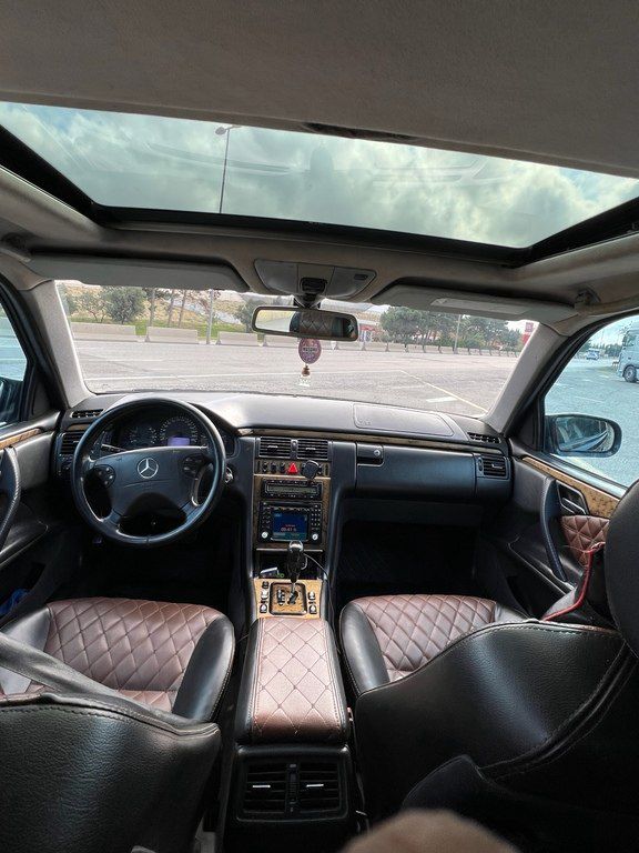 Mercedes E 320, 3.2 L, 2001 il, 380 000 km 90-UU-951 — Avtomobillər, Bakı (7)