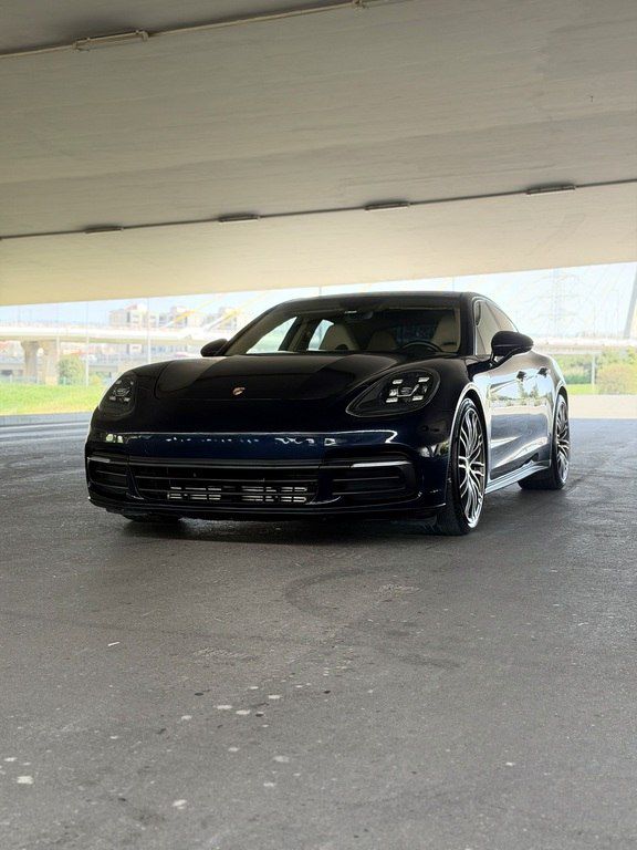 Porsche Panamera, 3.0 L, 2018 il, 88 000 km — Avtomobillər, Bakı