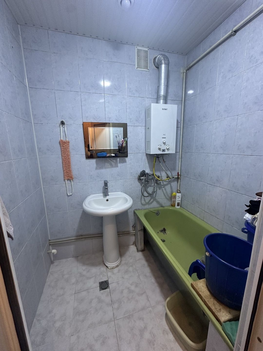 Satılır 2 otaqlı köhnə tikili 55 m² — Mənzil, Bakı (10)