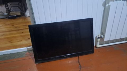 Toshiba LCD televizor - Təxmini ekran ölçüsü: 32–37 düym (ən-uzun — Bakı