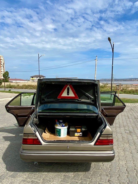 Mercedes 230 E, 2.3 L, 1989 il, 520 000 km — Avtomobillər, Bakı (4)