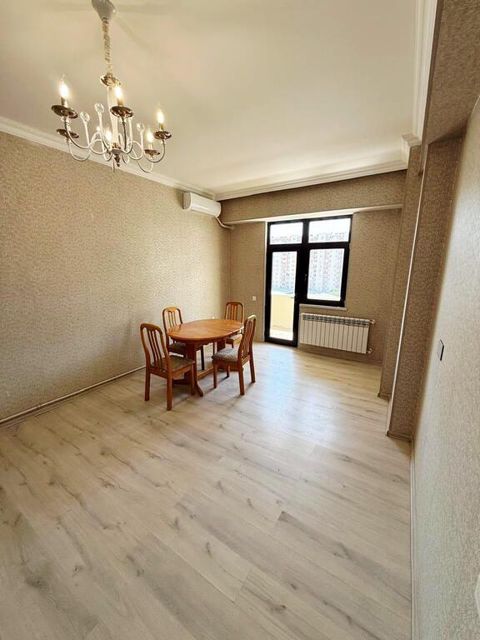Satılır 2 otaqlı yeni tikili 69 m² — Bakı