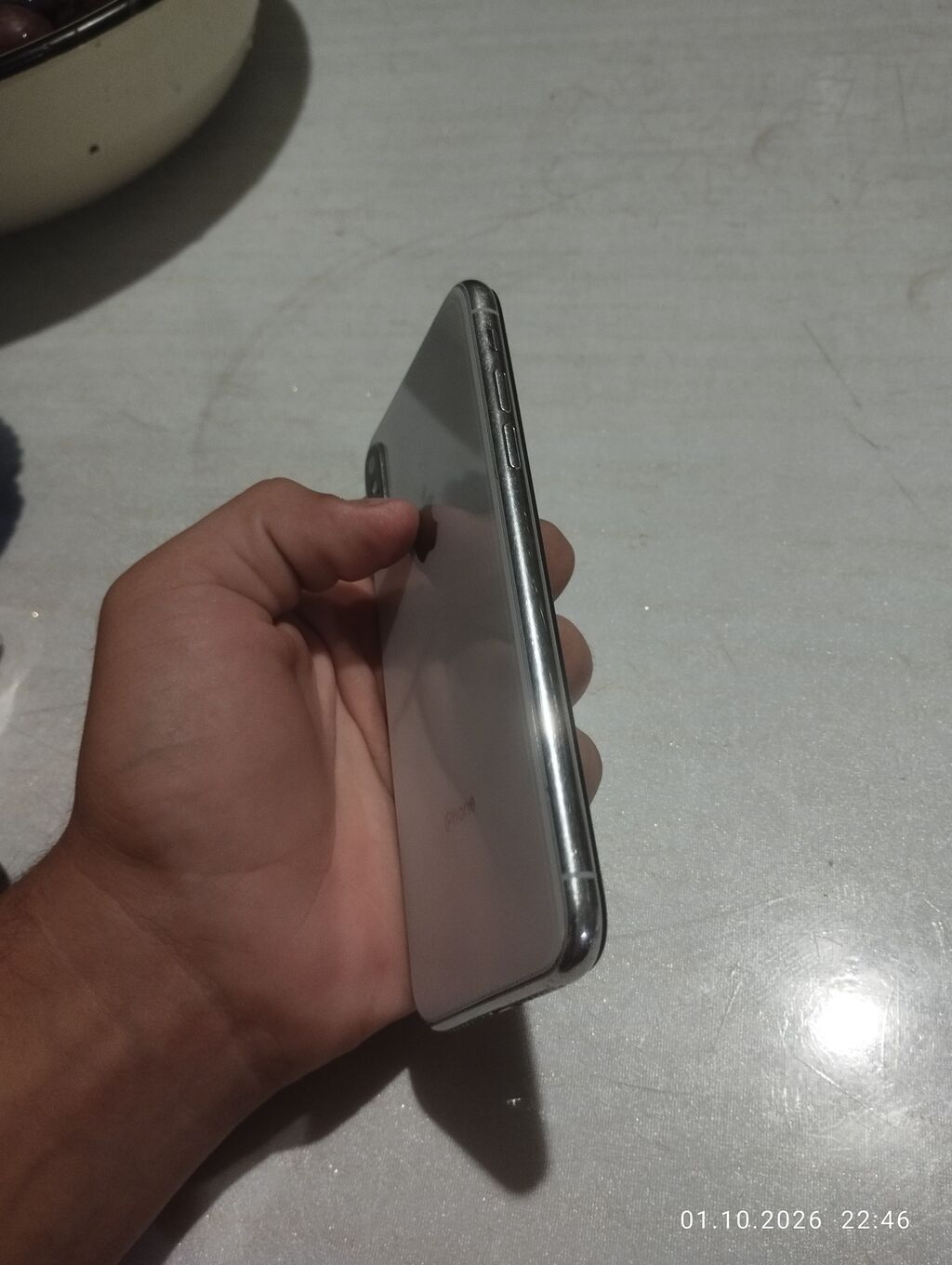 IPhone X, Ağ, Simsiz şarj — Apple iPhone, Digah (2)