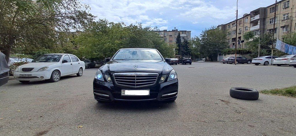 Mercedes E 200, 1.8 L, 2011 il, 400 000 km — Avtomobillər, Bakı (12)