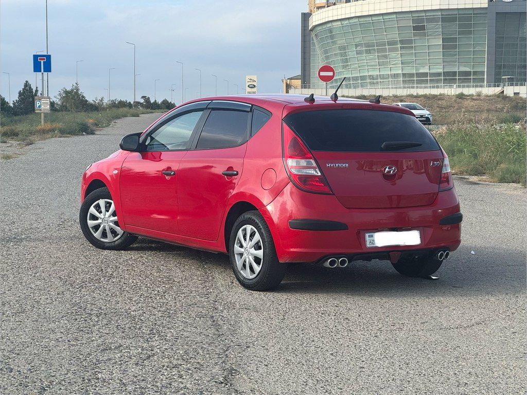 Hyundai i30, 1.4 L, 2009 il, 370 000 km — Avtomobillər, Bakı (8)