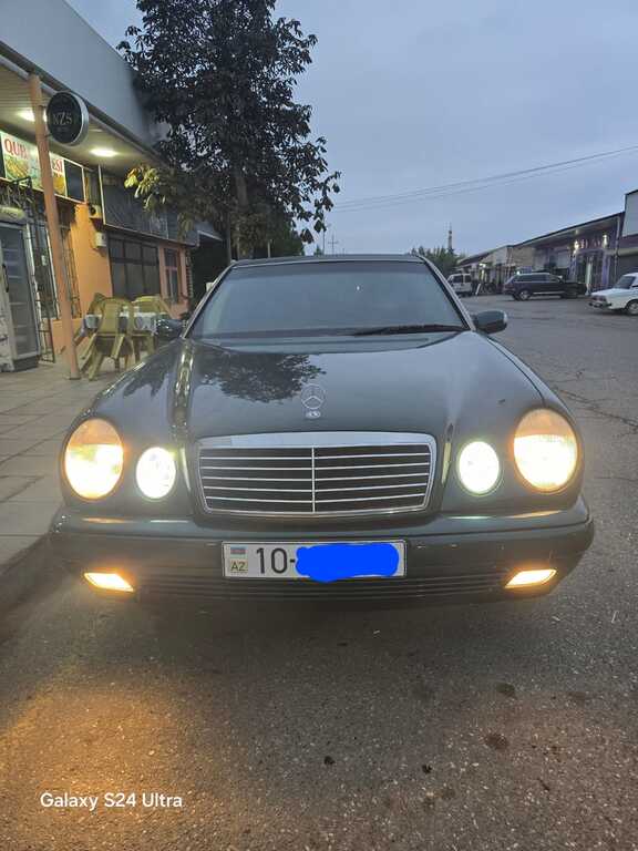 Mercedes E 200, 2.0 L, 1996 il, 350 000 km — Avtomobillər, Quba (2)