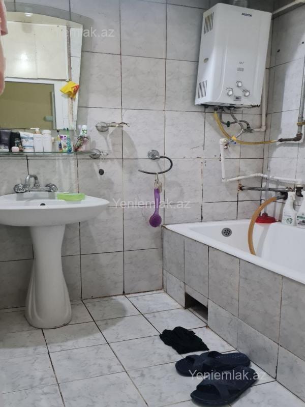 Satılır 3 otaqlı Bina evi menzil (Köhnə tikili), 70 m², Binəqədi rayonu — Mənzil, Bakı (8)