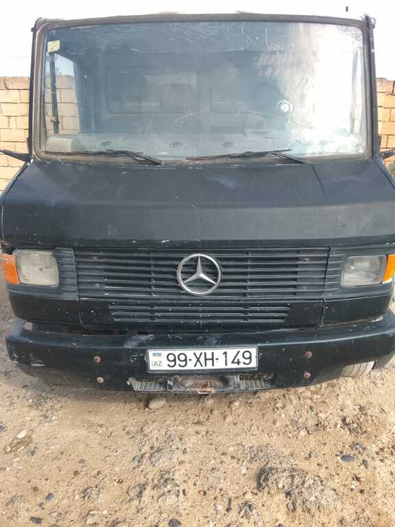 Mercedes 711 D, 2.3 L, 1995 il, 500 000 km 99-XH-149 — Yük maşınları, Salyan