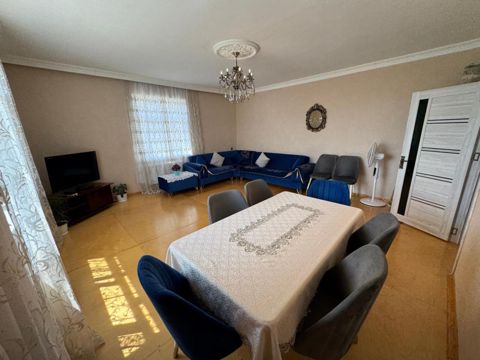 Satılır 3 otaqlı həyət evi/bağ evi 120 m² — Bakı