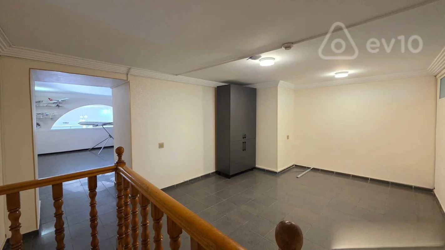Obyekt, 200 m², 28 MAY Metro Yaxınlığı — kirayə — Əmlak, Bakı (9)