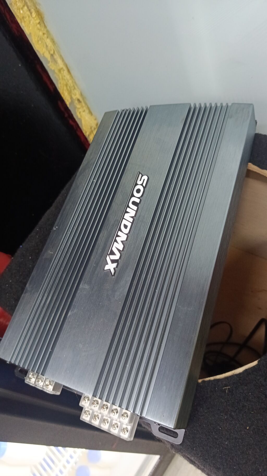 Soundmax 4 kalonka bir basofka super oxdur - Brend: Soundmax — Gücləndiricilər, qəbuledicilər və DAC, Bakı