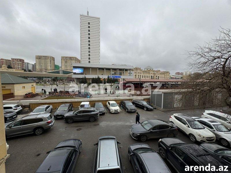 Kirayə (günlük) 2 otaqlı Köhnə Tikili, 28 May metrosu, 28 Mall, Səbail rayonu — Mənzil, Bakı (3)