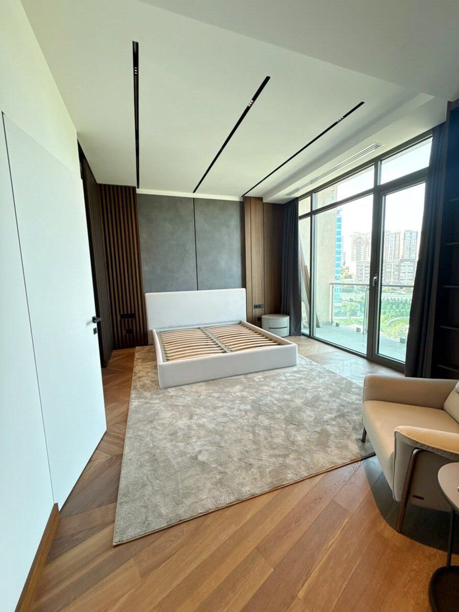 İcarəyə verilir 4 otaqlı yeni tikili 220 m² — Mənzil, Bakı (9)