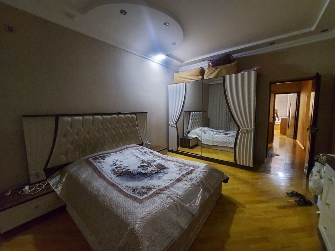 Satılır 3 otaqlı yeni tikili 130 m² — Mənzil, Bakı (7)