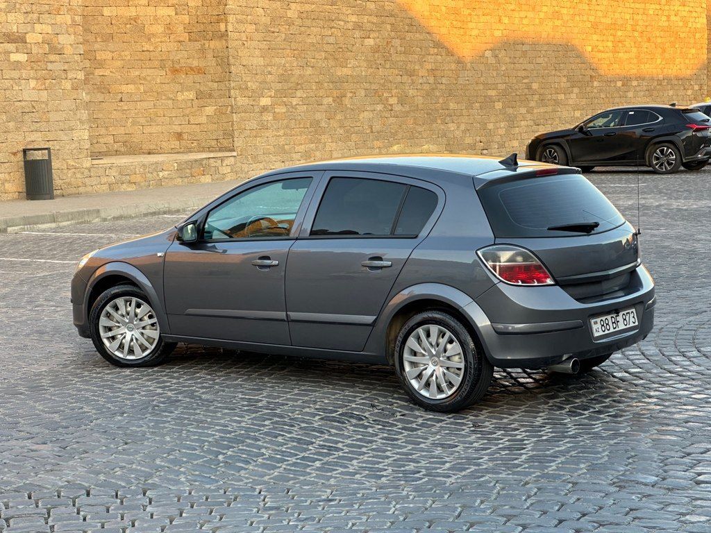 Opel Astra, 1.3 L, 2006 il, 370 000 km 88-BF-873 — Avtomobillər, Bakı (6)