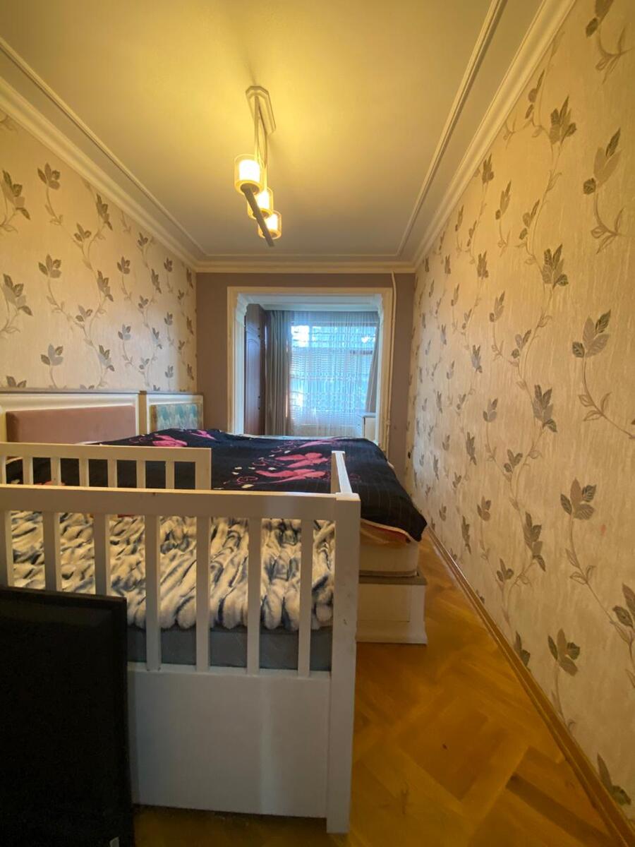 Satılır 4 otaqlı köhnə tikili 120 m² — Mənzil, Bakı (11)