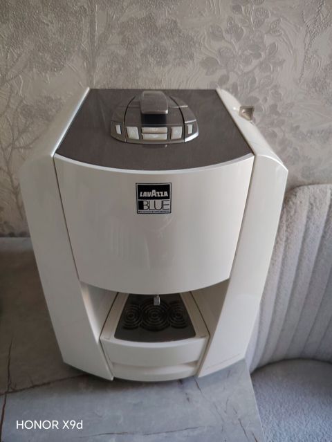 Lavazza Blue kapsul qəhvə aparatısı - Model: Lavazza Blue (kapsul — Bakı
