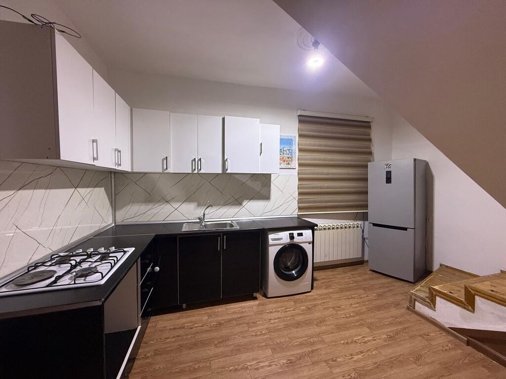 100 kv. m, 3 otaqlı, Qaz — Ev, villa, Bakı (3)