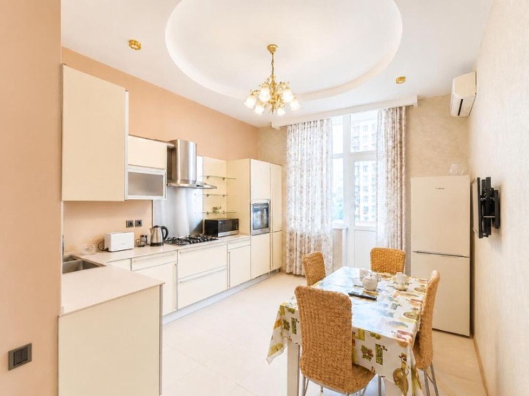 İcarəyə verilir 4 otaqlı yeni tikili 220 m² — Mənzil, Bakı (4)
