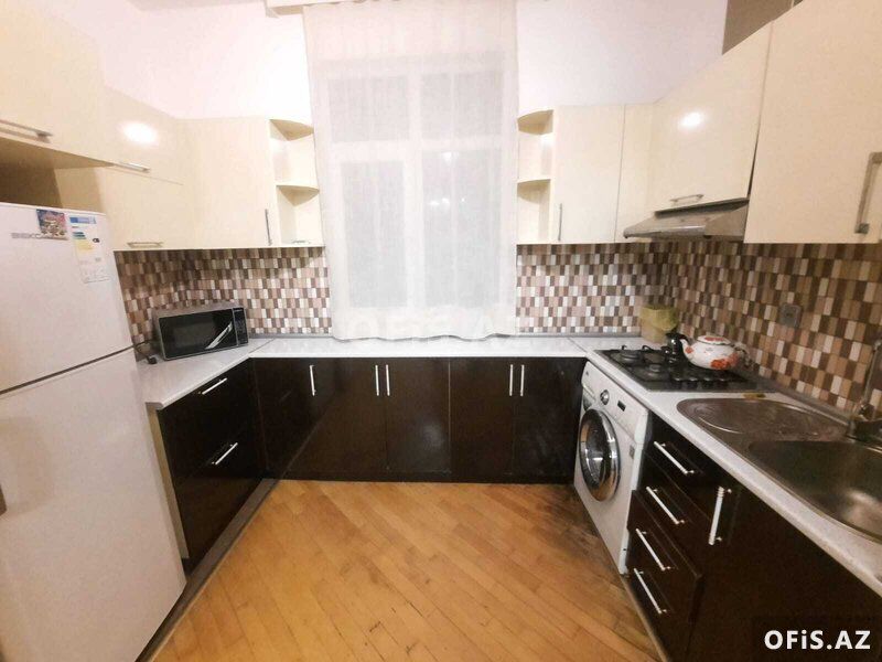 Köhnə tikili Günlük Kirayə Nərimanov r., Gənclik m., 3 otaq, 80 m² — Mənzil, Bakı (3)